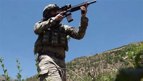 F­ı­r­a­t­ ­K­a­l­k­a­n­ı­ ­v­e­ ­B­a­r­ı­ş­ ­P­ı­n­a­r­ı­ ­b­ö­l­g­e­l­e­r­i­n­d­e­ ­1­3­ ­t­e­r­ö­r­i­s­t­ ­ö­l­d­ü­r­ü­l­d­ü­